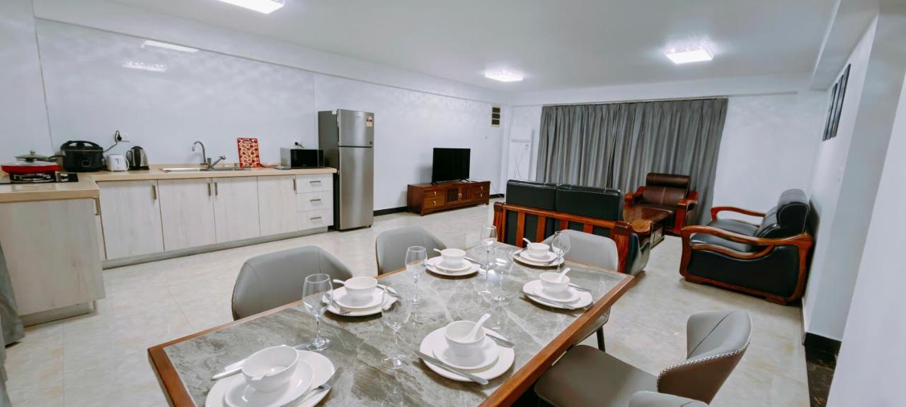 Ocean Breeze Apartment Nadi Buitenkant foto