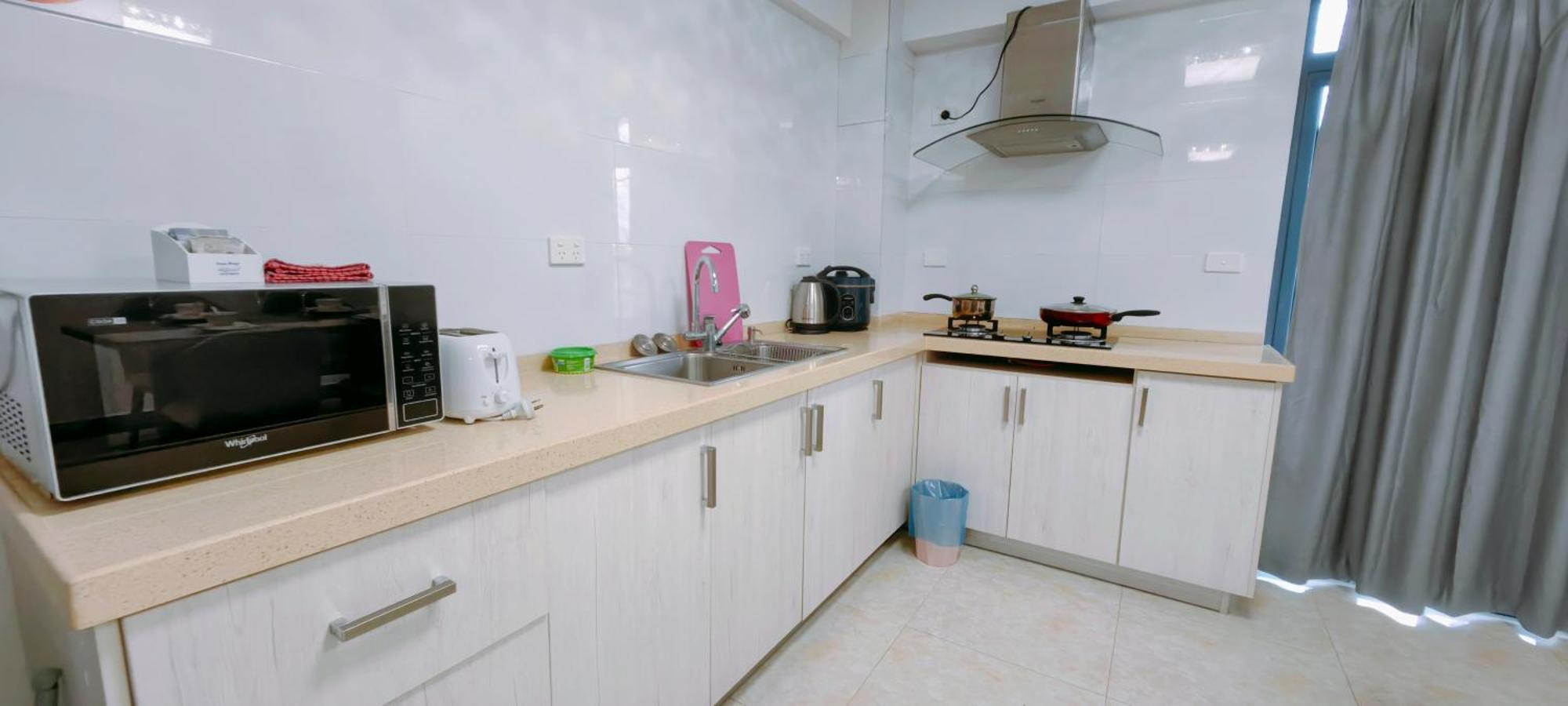 Ocean Breeze Apartment Nadi Buitenkant foto